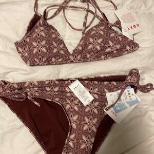 New ROXY batik bloom hipster lace maroon & white Floral Bikini set- sz med